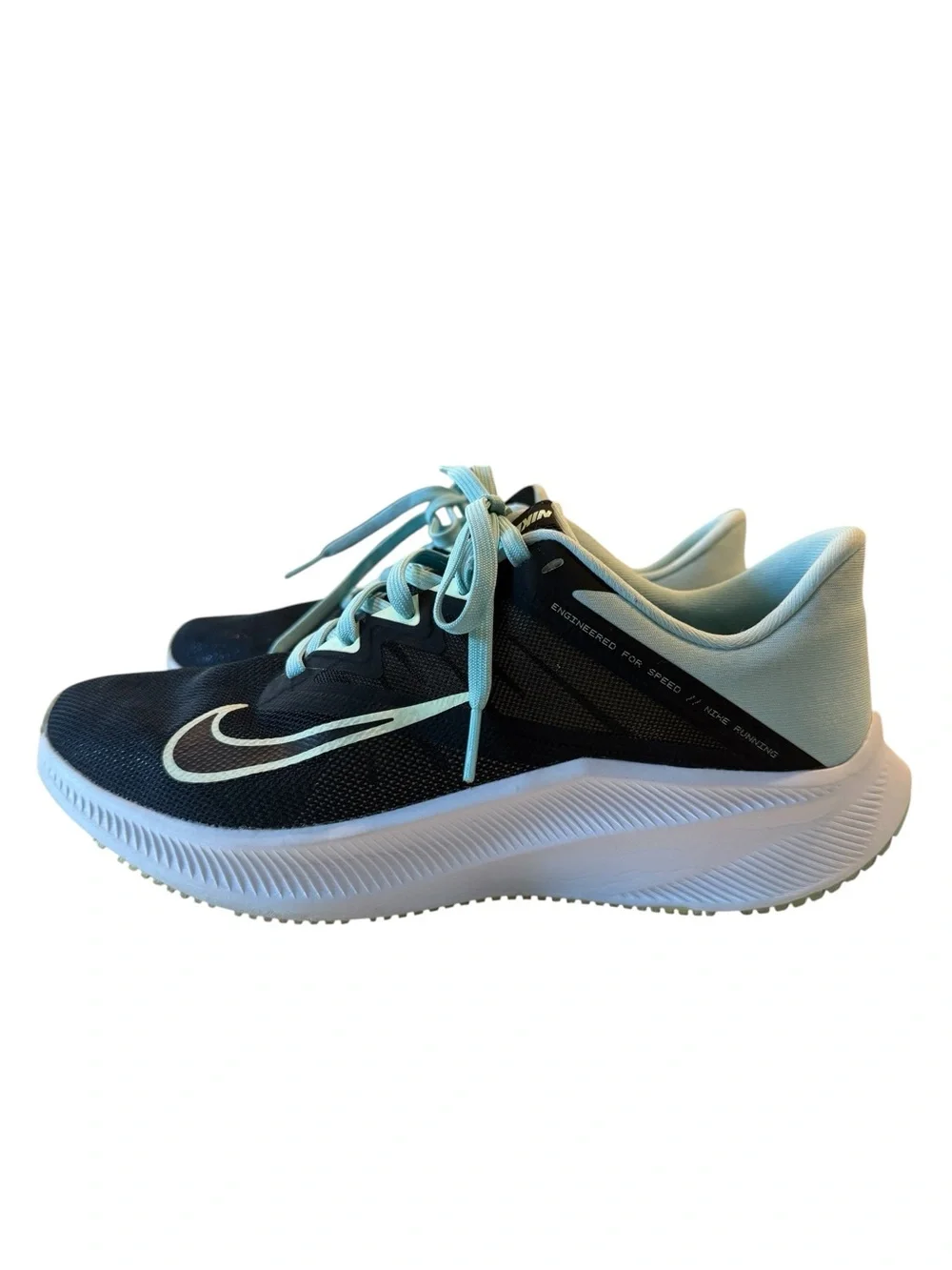 Nike Women’s Quest CD0232-005 Black Aqua Running Shoes Size 9
